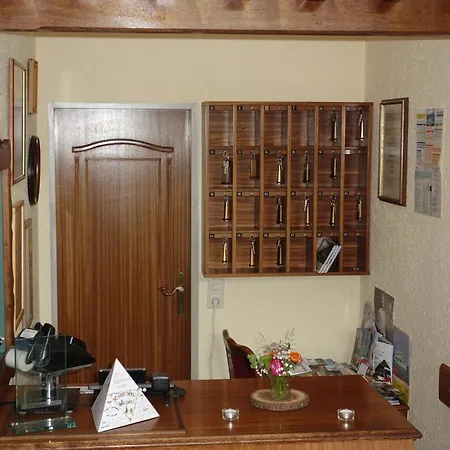 Zur Post Mini-hôtel Schörfling