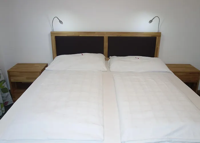 Zur Post * Schörfling