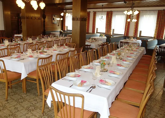 Zur Post * Schörfling